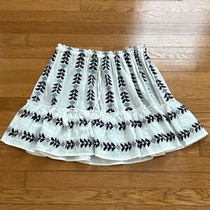 Elan White and Navy Elastic Waist Boho Skirt Medium